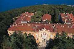 Στη Χάλκη Αμερικανοί διπλωμάτες από την Άγκυρα