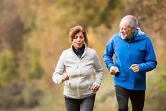 Η ζωή γίνεται καλύτερη μετά τα 50 λένε οι ερευνητές