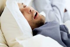 Ποια η σχέση της υπνικής άπνοιας και της στοματικής υγιεινής;