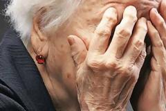 Ο πολύωρος ύπνος των ηλικιωμένων μπορεί να αποτελεί πρώιμη ένδειξη άνοιας