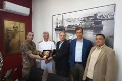 Διόπτρες τυφεκίων δώρισαν οι Απόστρατοι στο Κεντρικό Λιμεναρχείο Πειραιά