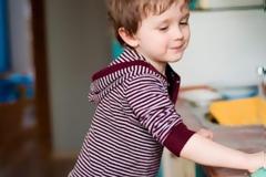 «Κενά παιδιά»: Το άρθρο του κορυφαίου ψυχιάτρου Λουίς Ρόχας Μάρκος που έγινε viral!!!