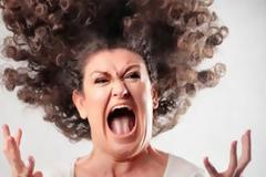 Νεύρα με το παραμικρό, εκνευρισμός, θυμός οφείλονται σε πάθηση ή σε κάποιο φάρμακο;