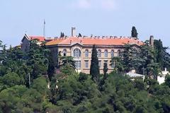 Αμερικανός πρέσβης για θρησκευτικές ελευθερίες: Δεν υπάρχουν δικαιολογίες για να μην επαναλειτουργήσει η σχολή της Χάλκης