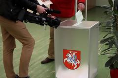 Εκλογές στη Λιθουανία: Για να ξεφύγουν από τη φτώχεια ψηφίζουν οι Λιθουανοί