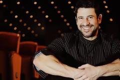 Ο Αλέξης Γεωργούλης στον καναπέ του DOT.