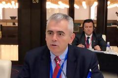 Χαρακόπουλος για τον τραυματισμό αστυνομικού στα Εξάρχεια: «Στο ίδιο έργο θεατές για μια ακόμη φορά στη… Μονμάρτη της Αθήνας»