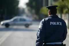 ''Γιατί δεν ρωτάμε τους πολίτες τί θα ήθελαν από την αστυνομία;''