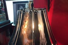 ΚΑΤΑΣΚΕΥΕΣ - Πρωτότυπες λάμπες από… ακτινογραφίες!