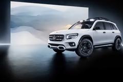 Mercedes-Benz GLB  off-road
