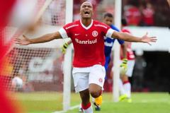 Δεν τα παρατάει ο Ολυπιακός για τον Μολέδο