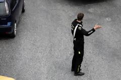 Απίστευτο: Η Τροχαία αρνήθηκε να πάει σε ατύχημα, επειδή έγινε στα Εξάρχεια