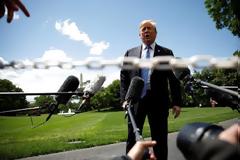 «Καυγαδάκι» χαρακτήρισε ο Τραμπ τον εμπορικό πόλεμο με την Κίνα