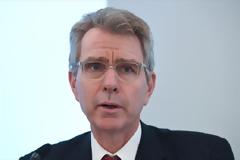 Πάιατ: Η καταστροφή ιδιοκτησίας δεν είναι ειρηνική διαμαρτυρία