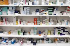 Απαγορεύσεις στη λειτουργία φαρμακείων σε εορτές και αργίες με τροπολογία που έγινε δεκτή