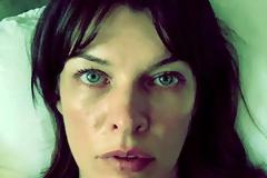 Συγκλονίζει η Μίλα Γιόβοβιτς: Εζησα μια φριχτή άμβλωση