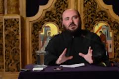 12056 - Τι εννοούσε ο Άγιος Πορφύριος όταν έλεγε πως «μέσα μας κουβαλάμε τους αιώνες»