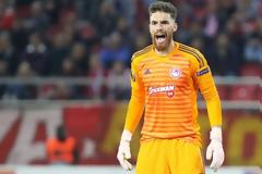 Η μεγάλη ομάδα ξεκινάει από τον τερματοφύλακα