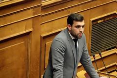 Στη Βουλή των θέμα των Επαγγελματιών Οπλιτών