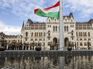 Φωτογραφία για Ουγγαρία: Σάλος με τον πρόεδρο του κοινοβουλίου - Εξισώνει τους ομοφυλόφιλους με τους παιδόφιλους