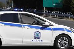 Έφοδος της ΕΛΑΣ σε εγκαταλελειμμένες αποθήκες για την απελευθέρωση αλλοδαπών που κρατούνταν ως όμηροι