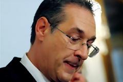 Γερμανικές αντιδράσεις στον πολιτικό σεισμό στην Αυστρία