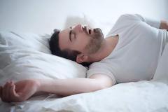 Φυσικοί τρόποι αντιμετώπισης του ροχαλητού