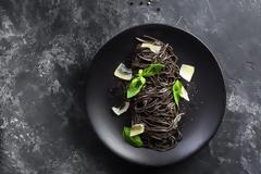 Πέντε μαύρες τροφές-χρυσός για την υγεία