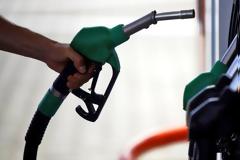 Deutsche Bank: Χαμηλά η ποιότητα ζωής στην Ελλάδα, αλλά «χρυσοπληρώνουμε» βενζίνη και smartphones!