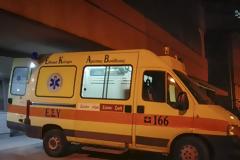 Μαχαίρωσε την γυναίκα του μέσα στο αυτοκίνητό τους