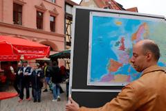 Guardian: Αυτό είναι το διακύβευμα των ευρωεκλογών στις 6 μεγαλύτερες χώρες της ΕΕ