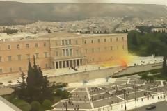 Βίντεο - ντοκουμέντο από την επίθεση Ρουβίκωνα στη Βουλή