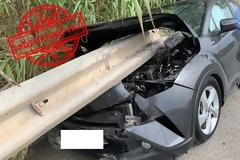 Συγκλονιστικό τροχαίο στη Ρόδο: Προστατευτικό κιγκλίδωμα διαπέρασε αυτοκίνητο