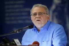 Παραιτήθηκε ο πρέσβης της Βενεζουέλας στην Ιταλία: Η γυναίκα του πούλησε τα ρούχα της για να ζήσουν!