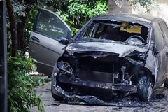 Ανέλαβαν την ευθύνη για τον εμπρησμό του αυτοκινήτου της Αγρινιώτισσας Μίνας Καραμήτρου (video)