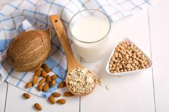 Κίνδυνο έλλειψης ιωδίου ενέχουν τα φυτικής προέλευσης γάλατα