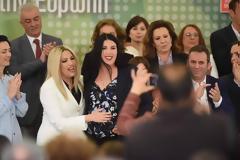 Σαδουλά Σεβτζάν: Η πρώτη Ελληνίδα Μουσουλμάνα Επαγγελματίας Οπλίτης στο Ευρωψηφοδέλτιο του Κινήματος Αλλαγής