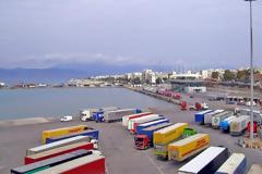 Πάτρα: Σύλληψη 31χρονου που είχε κρύψει αλλοδαπούς στο αυτοκίνητό του