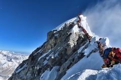 Έβερεστ: Δέκατος ορειβάτης χάνει τη ζωή του σε δύο μήνες