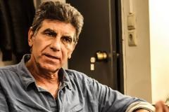 Γιάννης Μπέζος: « Να μην περιοριζόμαστε δηλαδή σε αυτές τις σειρές που έχουν να κάνουν με ερωτικές ιστορίες»