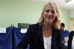 Δούρου: Την επόμενη Κυριακή δίνουμε τη μάχη για τις ζωές μας