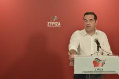 Πρόωρες εκλογές ανακοίνωσε ο Τσίπρας μετά τη βαριά ήττα