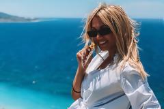 Έχεις δει τους γονείς της Σπυροπούλου; Πόσο μοιάζει στον πατέρα και την μητέρα της; (photos)