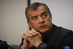 Παραιτείται από επικεφαλής του Ποταμιού ο Σταύρος Θεοδωράκης