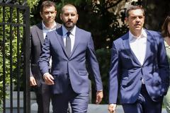 «Θύελλα» με την επιμονή της κυβέρνησης να ελέγξει την ηγεσία της Δικαιοσύνης