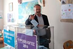 Η Θράκη στα «χέρια» των Τούρκων: Ο Έλληνας που πανηγύρισε την πρωτιά του DEB με το σήμα των Γκρίζων Λύκων – Να παρέμβει άμεσα η κυβέρνηση!