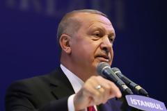 Προκλητικός Ερντογάν: Πανηγυρίζει στο Twitter για την Άλωση της Κωνσταντινούπολης