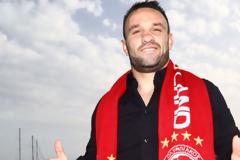 Ο τρίτος μεγαλύτερος σε ηλικία που υπογράφει στον Ολυμπιακό
