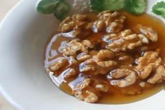 Καρύδια με μέλι: Απίστευτη φυσική θεραπεία – 6 λόγοι που είναι απαραίτητα για την υγεία σας