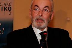 «Στο πρόσωπο του Ν. Φαρμάκη καθρεφτίζεται το μέλλον»